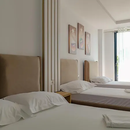 Summer Hotel Sarandë