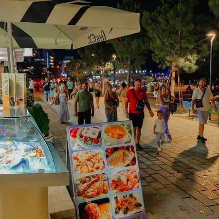 Summer Hotel Sarandë